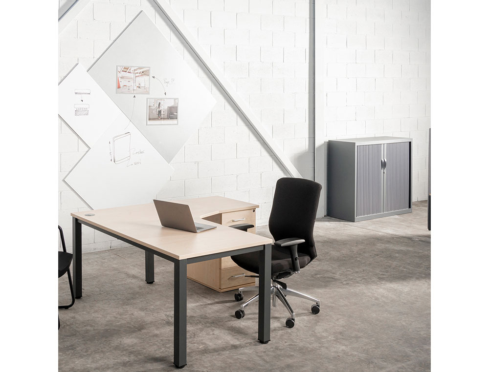 CAJONERA ROCADA CON CUATRO CAJONES SERIE STORE 60X47X74 CM ACABADO GRIS/HAYA