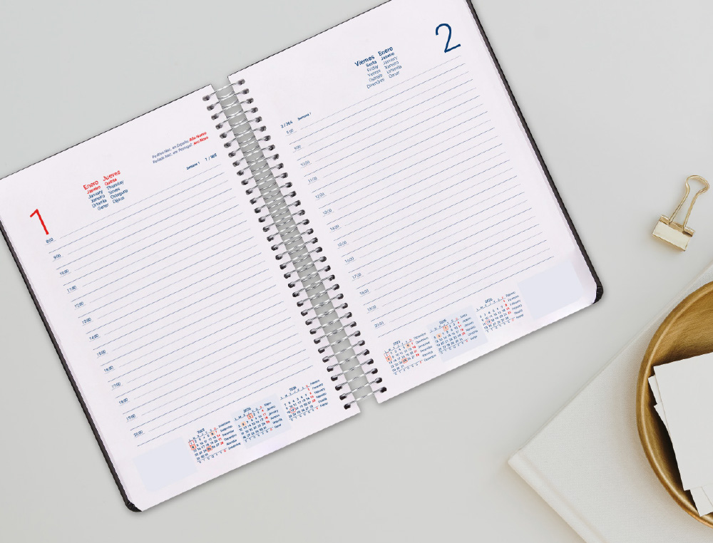 AGENDA ESPIRAL LIDERPAPEL GAZI A4 2026 DIA PAGINA NEGRO PAPEL 70 GR FAC